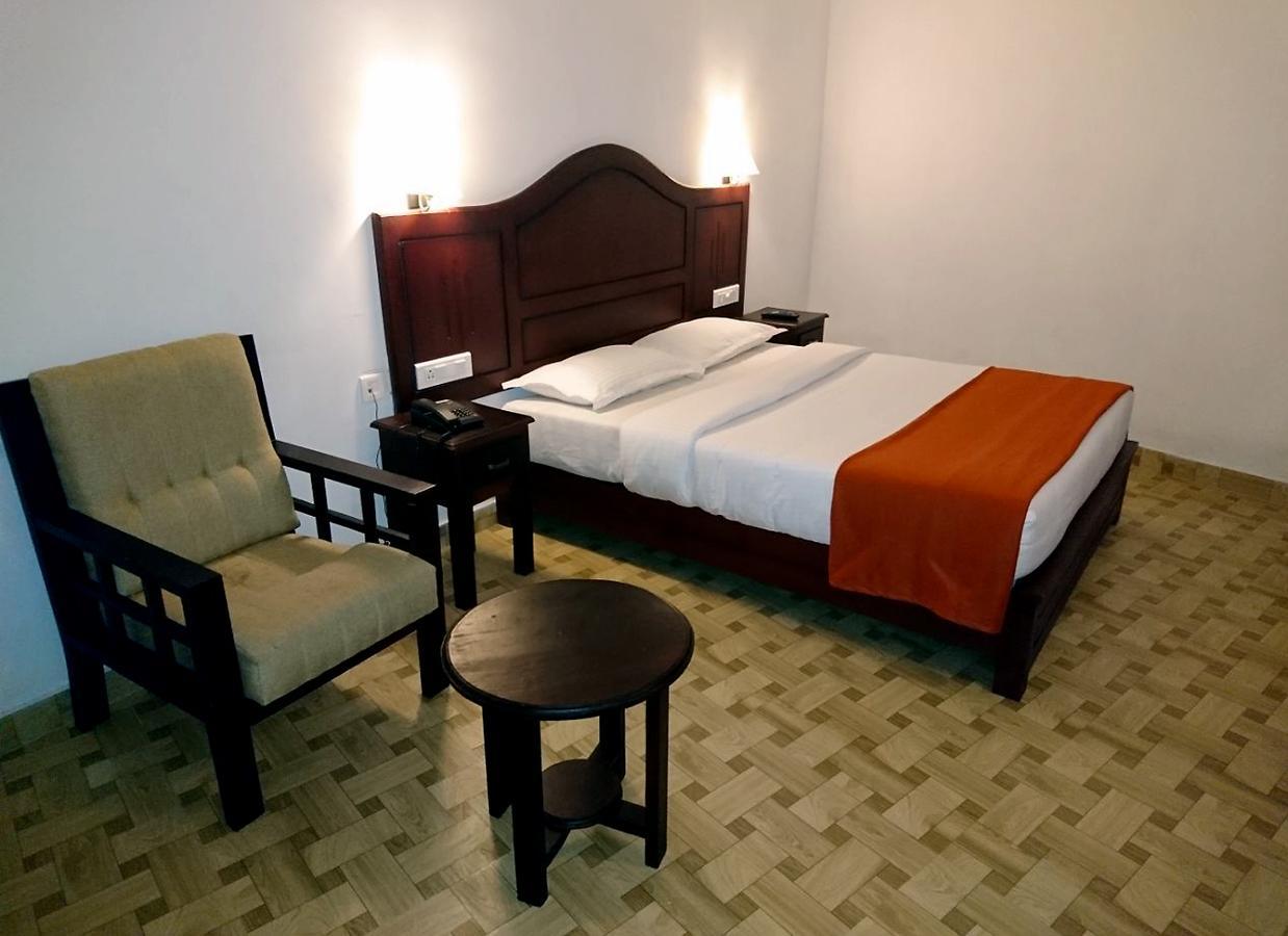 Natura Inn Munnar Extérieur photo